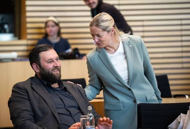 ORAL HEARING ON PROCEEDINGS TO BAN THE AFD ** FOR EDITORIAL USE ONLY ** EDITORIAL USE ONLY ** September 30, 2026, Erfurt: Oral hearing of the Justice Committee regarding proceedings to ban the AfD at the federal level in the Thuringian State Pa Copyright: SaschaxFromm doc87tv295r4v71vi36qun ,EDITORIAL USE ONLY Copyright: SaschaxFromm