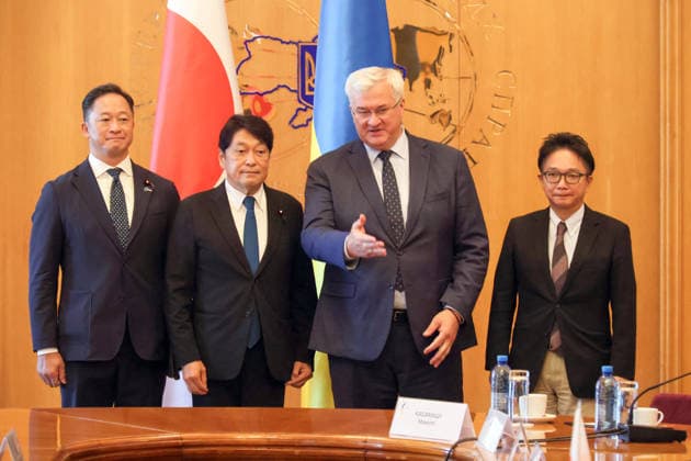 Ukrainian Minister of Foreign Affairs Andrii Sybiha (2nd R) and former Japanese Minister of Defence and member of the House of Representatives in Japan’s National Diet, Itsunori Onodera (2nd L), who heads a delegation of representatives of the Liberal Democratic Party in Japan’s National Diet, attend a meeting at the Ukrainian Foreign Ministry building in Kyiv, Ukraine, September 30, 2026. (Photo by Pavlo Bahmut Ukrinform) Ukrainian Foreign Minister meets Japanese parliamentary delegation in Kyiv  Copyright: xPavloxBahmutx