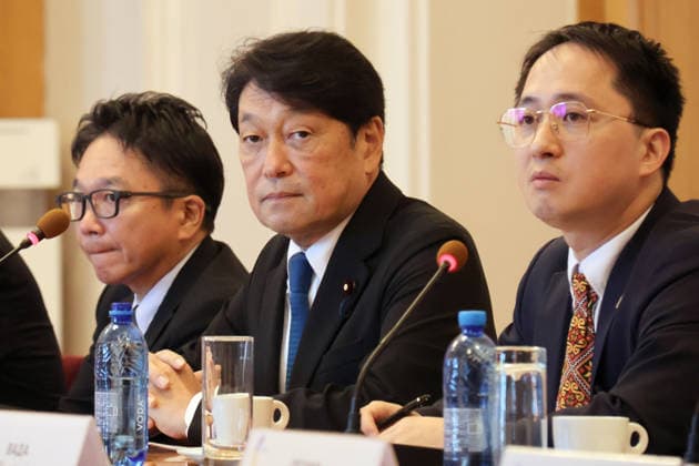Former Japanese Minister of Defence and member of the House of Representatives in Japan’s National Diet, Itsunori Onodera (C), together with representatives of the Liberal Democratic Party in Japan’s National Diet, attends a meeting with Ukrainian Minister of Foreign Affairs Andrii Sybiha at the Ukrainian Foreign Ministry building in Kyiv, Ukraine, September 30, 2026. (Photo by Pavlo Bahmut Ukrinform) Ukrainian Foreign Minister meets Japanese parliamentary delegation in Kyiv  Copyright: xPavloxBahmutx