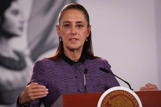 September 30, 2026: TO-45287- Ciudad de M& xe9;xico. 2026-09 -30. Claudia Sheinbaum Pardo, President of Mexico, during the daily morning press conference in the Treasury Room of the National Palace in Mexico City. Alejandro God& xcd;nez Clasos.com.mx - ZUMAcs4_ 20260930_faa_cs4_013 Copyright: xAlejandroxGod& Xed;Nezx
