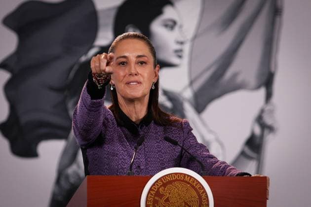 September 30, 2026: TO-45287- Ciudad de M& xe9;xico. 2026-09 -30. Claudia Sheinbaum Pardo, President of Mexico, during the daily morning press conference in the Treasury Room of the National Palace in Mexico City. Alejandro God& xcd;nez Clasos.com.mx - ZUMAcs4_ 20260930_faa_cs4_021 Copyright: xAlejandroxGod& Xed;Nezx