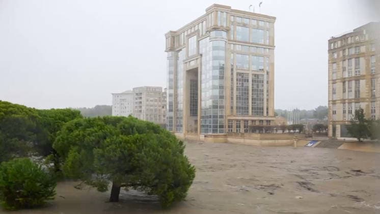 Flooding in Montpellier Caused by The Mediterranean Weather System - France The River Lez is in flood and is inundating the streets of Montpellier, France, on 30 September 2026. The Gard and Hérault departments are on red alert for rain and flooding due to the first Cévenol weather event of the autumn, which is already proving very intense. Significant rainfall totals have already been recorded, with over 200 mm in some places. Photo by CLPRESS ABACAPRESS.COM Montpellier France  Copyright: xCLPRESS ABACAx