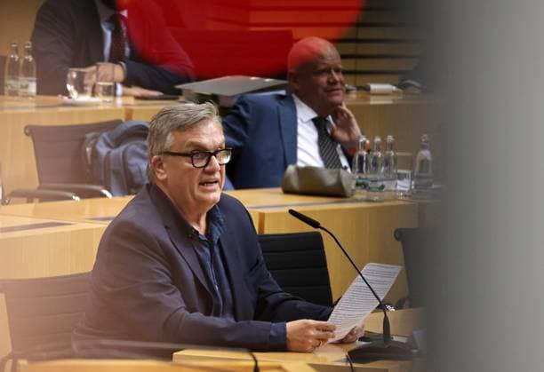 Thuringian State Parliament, Justice Committee, September 30, 2026, Erfurt, Thuringian State Parliament, Justice Committee, Oral Hearing on the Motion by the Left Party to Initiate Proceedings to Ban the AfD; Pictured: Hape Kerkeling, who was to testify during the hearing