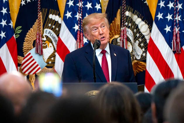 President Donald Trump hosts a Hispanic Heritage Month celebration in the East Room of the White House in Washington, DC on Wednesday, September 30, 2026.  WAP20260930309 BONNIExCASH