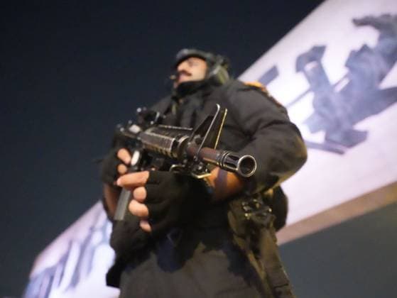 September 30, 2026, Baghdad, Iraq: BAGHDAD, IRAQ, SEPTEMBER 30, 2026: Iraqis and members of the country s security forces gather at Tahrir Square in Baghdad during celebrations marking National Sovereignty Day following the completion of the withdrawal of US forces and the end of the US-led coalition s military mission in Iraq. Participants waved Iraqi flags and security forces took part in commemorative events as the country marked the end of the coalition s military presence. Baghdad Iraq  - ZUMAq101 20260930_zna_q101_161 Copyright: xMuntazerxUdayxSahibx