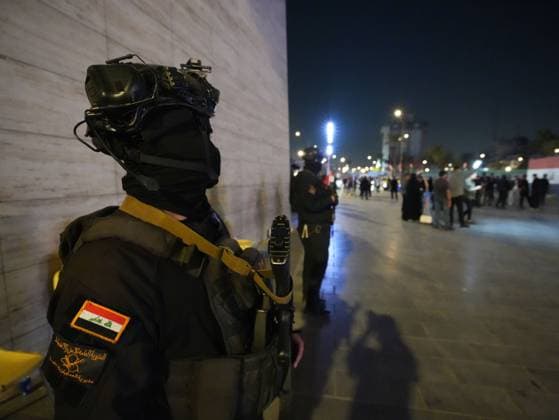 September 30, 2026, Baghdad, Iraq: BAGHDAD, IRAQ, SEPTEMBER 30, 2026: Iraqis and members of the country s security forces gather at Tahrir Square in Baghdad during celebrations marking National Sovereignty Day following the completion of the withdrawal of US forces and the end of the US-led coalition s military mission in Iraq. Participants waved Iraqi flags and security forces took part in commemorative events as the country marked the end of the coalition s military presence. Baghdad Iraq - ZUMAq101 20260930_zna_q101_169 Copyright: xMuntazerxUdayxSahibx