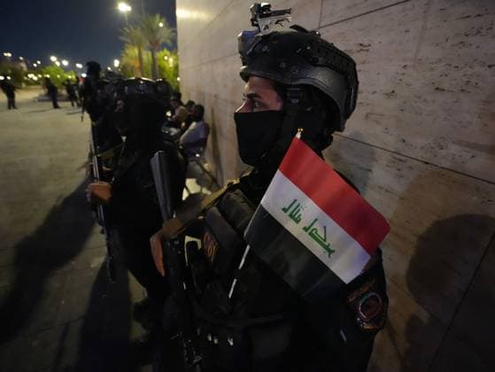 September 30, 2026, Baghdad, Iraq: BAGHDAD, IRAQ, SEPTEMBER 30, 2026: Iraqis and members of the country s security forces gather at Tahrir Square in Baghdad during celebrations marking National Sovereignty Day following the completion of the withdrawal of US forces and the end of the US-led coalition s military mission in Iraq. Participants waved Iraqi flags and security forces took part in commemorative events as the country marked the end of the coalition s military presence. Baghdad Iraq - ZUMAq101 20260930_zna_q101_172 Copyright: xMuntazerxUdayxSahibx