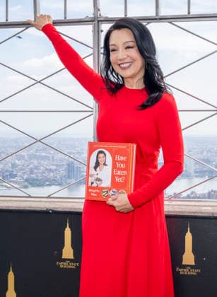 September 30, 2026, New York, New York, USA: MING NA WEN visits the Empire State Building in New York to celebrate the release of her debut cookbook and memoir, Have You Eaten Yet? 30 September 2026 New York USA  - ZUMAa265 20260930_zep_a265_020 Copyright: xEricxAcquayex