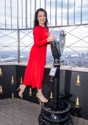 September 30, 2026, New York, New York, USA: MING NA WEN visits the Empire State Building in New York to celebrate the release of her debut cookbook and memoir, Have You Eaten Yet? 30 September 2026 New York USA  - ZUMAa265 20260930_zep_a265_028 Copyright: xEricxAcquayex