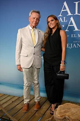 Premiere of the musical El alma al aire, featuring songs by Alejandro Sanz José Ortega Cano and his daughter Gloria Camila at the premiere of the musical El alma al aire at the Ocaso Coliseum Theater on September 30, 2026, in Madrid, Spain. This new musical, inspired by the songs of Alejandro Sanz, transforms some of the most iconic tracks of his career into the driving force behind a moving, relatable, and deeply human. A theatrical journey that speaks of freedom, the bonds that sustain us, and the courage needed to pursue what truly matters. MUSICAL PHOTOCALL Madrid, Spain Copyright: xFranciscoxGuerrax 7811577