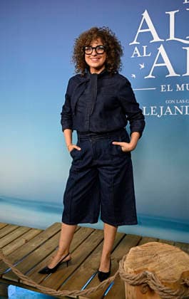 Premiere of the musical El alma al aire, featuring songs by Alejandro Sanz Virginia Riezu during the premiere of the musical El alma al aire at the Ocaso Coliseum Theater on September 30, 2026, in Madrid, Spain. This new musical, inspired by the songs of Alejandro Sanz, transforms some of the most iconic tracks of his career into the driving force behind a moving story, relatable, and deeply human. A theatrical journey that speaks of freedom, the bonds that sustain us, and the courage needed to pursue what truly matters. MUSICAL PHOTOCALL Madrid, Spain Copyright: xFranciscoxGuerrax 7811584