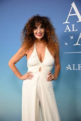 Premiere of the musical El alma al aire, featuring songs by Alejandro Sanz Cristina Rodríguez during the premiere of the musical El alma al aire at the Ocaso Coliseum Theater on September 30, 2026, in Madrid, Spain. This new musical, inspired by the songs of Alejandro Sanz, transforms some of the most iconic tracks of his career into the driving force behind a moving, relatable, and deeply human. A theatrical journey that speaks of freedom, the bonds that sustain us, and the courage needed to pursue what truly matters. MUSICAL PHOTOCALL Madrid, Spain Copyright: xFranciscoxGuerrax 7811601