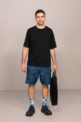 PFW Acne Studios - Photocall LZ Max Lamb attends the Acne Studios Womenswear Spring Summer 2027 show as part of Paris Fashion Week on September 30, 2026 in Paris, France. Photo by Laurent Zabulon ABACAPRESS.COM  Copyright: xZabulonxLaurent ABACAx