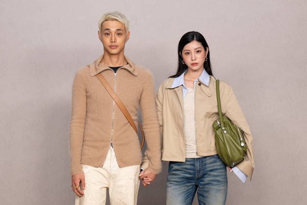 PFW Acne Studios - Photocall LZ Jey Jinhyeong and Mayu Kitazawa attend the Acne Studios Womenswear Spring Summer 2027 show as part of Paris Fashion Week on September 30, 2026 in Paris, France. Photo by Laurent Zabulon ABACAPRESS.COM  Copyright: xZabulonxLaurent ABACAx