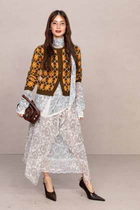 PFW Acne Studios - Photocall LZ Heart Evangelista attends the Acne Studios Womenswear Spring Summer 2027 show as part of Paris Fashion Week on September 30, 2026 in Paris, France. Photo by Laurent Zabulon ABACAPRESS.COM  Copyright: xZabulonxLaurent ABACAx