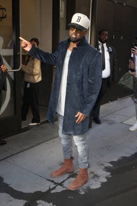 September 30, 2026, New York, New York, USA: SHEMAR MOORE arrives at ABC studios in Tribeca, New York City for Ã¢â‚¬ËœLive With Kelly and MarkÃ¢ New York USA  - ZUMAh16_ 20260930_zaf_h16_046 Copyright: xDanxHerrickx