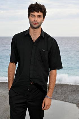 Liam Hellmann Photocall for the film *Only What We Carry*, directed by J Adams, at the 8th edition of the Cinéroman Festival in Nice on September 30, 2026 Bruno Bebert Dominique Jacovides Bestimage Photocall for the film *Only What We Carry*, directed by J Adams, at the 8th edition of the Cinéroman Festival in Nice on September 30, 2026 NICE France  Copyright: xDominiquexJacovidesx-xBrunoxBebertx xBestimagexDominiquexJacovidesx-xBrunoxBebertx xBestimagex