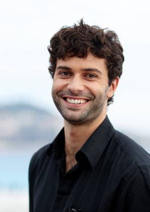 Liam Hellmann Photocall for the film *Only What We Carry*, directed by J Adams, at the 8th edition of the Cinéroman Festival in Nice on September 30, 2026 Bruno Bebert Dominique Jacovides Bestimage Photocall for the film *Only What We Carry*, directed by J Adams, at the 8th edition of the Cinéroman Festival in Nice on September 30, 2026  Copyright: xDominiquexJacovidesx-xBrunoxBebertx xBestimagexDominiquexJacovidesx-xBrunoxBebertx xBestimagex