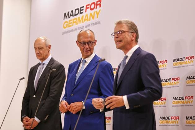 Berlin, Germany, September 30, 2026, Siemensstadt: Annual meeting of the Made for Germany initiative. Siemens CEO Roland Busch, German Chancellor Friedrich Merz (CDU), and Deutsche Bank CEO Christian Sewing issue a press statement. Copyright: xdtsxNachrichtenagenturx dts_136985