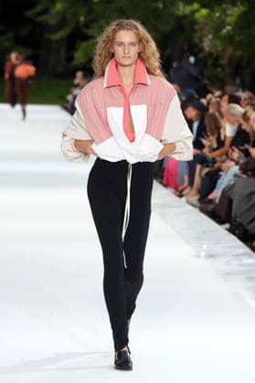 PFW - Stella McCartney Runway A model walks the runway during the Stella McCartney Womenswear Spring Summer 2027 show as part of Paris Fashion Week on September 30, 2026 in Paris, France. Photo by Alain-Gil Gonzalez ABACAPRESS.COM Paris France  Copyright: xGonzalezxAlain-Gil ABACAx