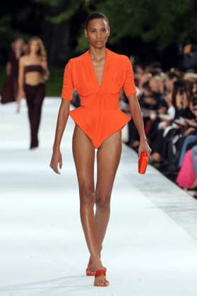 PFW - Stella McCartney Runway A model walks the runway during the Stella McCartney Womenswear Spring Summer 2027 show as part of Paris Fashion Week on September 30, 2026 in Paris, France. Photo by Alain-Gil Gonzalez ABACAPRESS.COM Paris France  Copyright: xGonzalezxAlain-Gil ABACAx