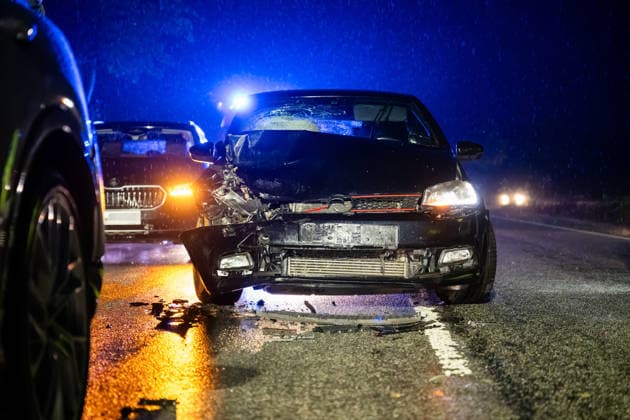 Wildlife crossing causes rear-end collision, one person injured On October 1, 2026, at approximately 6:30 a.m., a rear-end collision occurred on the L236 between Winde