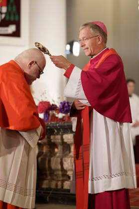 Cardinal Reinhard Marx and Michael Gerber at the Boniface Vespers during the fall plenary assembly of the German Bishops Conference at Fulda Cathedral, Fulda, September 30, 2026 Foto:xP.xBackx xFuturexImagex bonifatiusvesper_6926