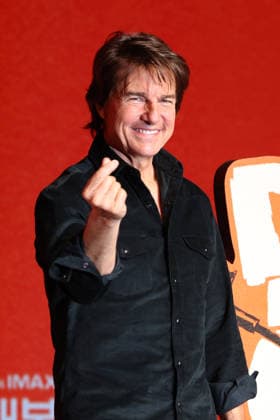 Hollywood star Tom Cruise in Seoul Hollywood star Tom Cruise in Seoul Hollywood actor Tom Cruise poses for a photo during a press conference in Seoul on Oct. 1, 2026, to promote the film Digger, which will hit local screens in South Korea on Oct. 3. (Yonhap) 2026-10-01 15:53:09 <Copyright ¨Ï 1980-2026 YONHAPNEWS AGENCY. .> ¼­¿ïÆ¯º°½Ã EDITORIAL USE ONLY  Copyright: xx star ???x yonphotos257256