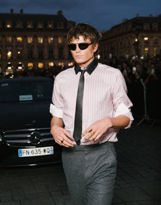 Jordan Barrett at the Tom Ford Spring Summer 2027 Women’s Ready-to-Wear Collection fashion show during Paris Fashion Week (PFW) on September 30, 2026. Sam Delpech, Bestimage. Celebrities at the Tom Ford Spring Summer 2027 Women’s’s Ready-to-Wear Collection at Paris Fashion Week (PFW) on September 30, 2026, Paris, France  Copyright: xSamxDelpechx xBestimagexSamxDelpechx xBestimagex