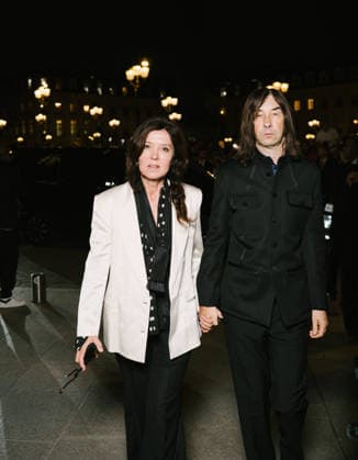 Bobby Gillespie and Katy England at the Tom Ford Spring Summer 2027 Women’s Ready-to-Wear Collection fashion show during Paris Fashion Week (PFW) on September 30, 2026. Sam Delpech, Bestimage. Celebrities at the Tom Ford Spring Summer 2027 Women’s’s Ready-to-Wear Collection at Paris Fashion Week (PFW) on September 30, 2026, Paris, France  Copyright: xSamxDelpechx xBestimagexSamxDelpechx xBestimagex