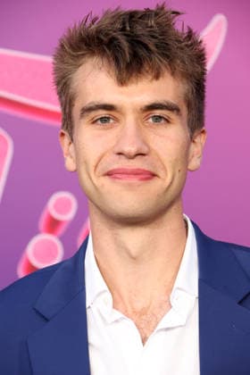 Arrivals at the Los Angeles premiere of Rolling Loud: The Movie at the United Theater Featuring: Luke Burke Where: Los Angeles, California, United States When: 30 Sep 2026 Credit: Faye s Vision Cover Images EDITORIAL USE ONLY. NOT FOR USE BY NEWSPAPERS BASED IN THE UK. Copyright: xx coverimg56069619