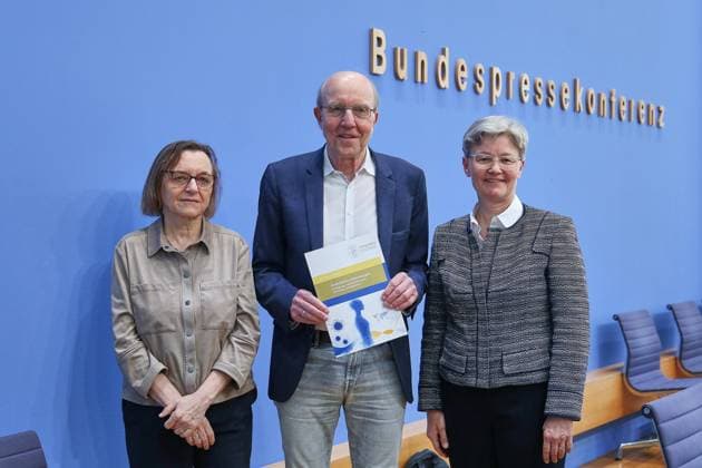 Berlin, Germany, October 1, 2026 Federal Press Conference: Post-Infectious Diseases—Care, Research, and Prevention: The Case of Long COVID Carmen Scheibenbogen, Deputy Director of the Institute of M Copyright: xdtsxNachrichtenagenturx dts_137004
