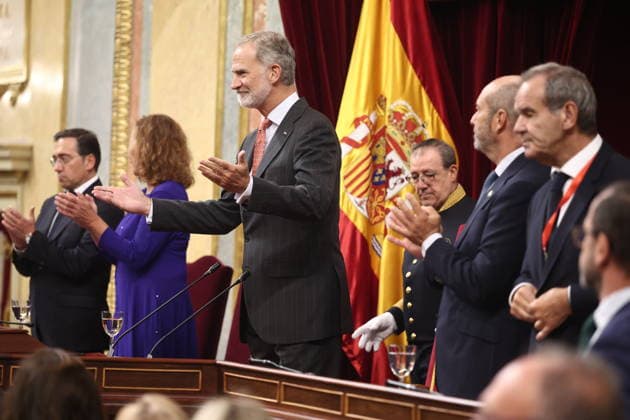 Opening of the 12th Ibero-American Parliamentary Forum at the Congress: José Manuel Albares, Minister of Foreign Affairs, the European Union, and Cooperation; Francina Armengol, President of the Congress; King Felipe VI; Pedro Rollán, President of the Senate; and the Ibero-American Secretary-General, Andrés Allamand, during the 12th Ibero-American Parliamentary Forum at the Congress of Deputies on October 1, 2026, in Madrid, Spain. The meeting brings together Ibero-American parliamentarians to address the challenges of AI, democracy, gender equality, and parliamentary diplomacy. OCTOBER 1, 2026, Madrid, Spain  Copyright: xEduardoxParrax 7811795