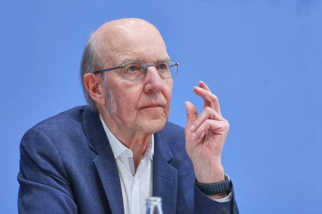 Berlin, Germany, October 1, 2026 Federal Press Conference: Post-Infectious Diseases—Care, Research, and Prevention: The Case of Long COVID Norbert Suttorp, Member of the Leopoldina, Department of Infectious Diseases, Pulmonology, and Critical Care Medicine, Charité Berlin Copyright: xdtsxNachrichtenagenturx dts_137026