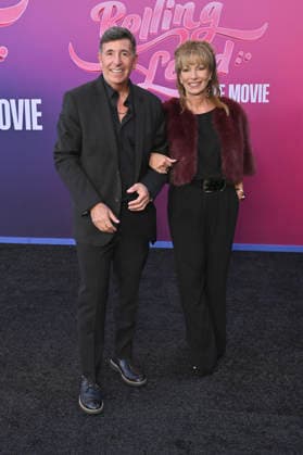 Bradford Lipson with his entourage at the world premiere of the film *Rolling Loud The Movie* at the United Artists Theatre in Los Angeles, September 30, 2026 Foto:xD.xStarbuckx xFuturexImagex loud_6868