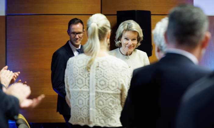 Queen Mathilde of Belgium and Minister for Consumer Protection, Social Fraud and Equal Opportunities Rob Beenders pictured during a visit to the third Her Majesty the Queen s Symposium , entitled AI in the healthcare sector , organized by the Royal Academies of Medicine of Belgium in the Palace of the Academies in Brussels, Thursday 1 October 2026.  BENOITxDOPPAGNE 188425644