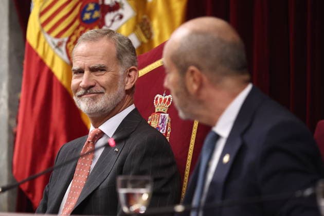 Opening of the 12th Ibero-American Parliamentary Forum at the Congress: King Felipe VI and Senate President Pedro Rollán, during the 12th Ibero-American Parliamentary Forum at the Congress of Deputies on October 1, 2026, in Madrid, Spain. The meeting brings together Ibero-American parliamentarians to address the challenges of AI, democracy, gender equality, and parliamentary diplomacy. OCTOBER 1, 2026, Madrid, Spain  Copyright: xEduardoxParrax 7811876