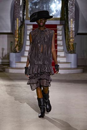 Vaquera Women s Ready-to-Wear Spring Summer 2027 Collection Fashion Show during Paris Fashion Week on September 30, 2026, in Paris, France  Copyright: xAgencex xBestimagexAgencex xBestimagex