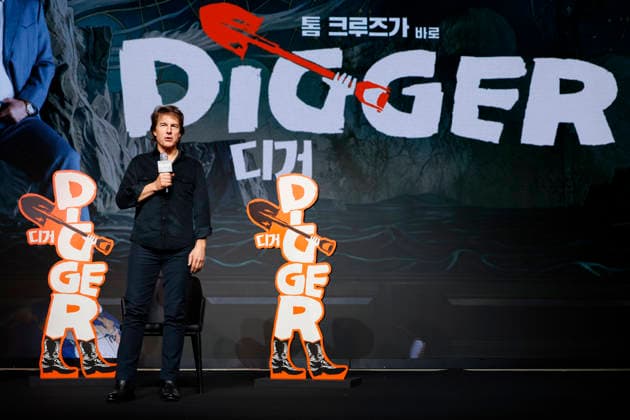 US actor Tom Cruise promotes new film Digger in South Korea US actor Tom Cruise speaks during a press conference for the movie Digger in Seoul, South Korea, on October 1, 2026. Marking his 13th promotional visit to the country, Cruise stars as eccentric billionaire Digger Rockwell in director Alejandro G. Inarritu s satirical disaster drama. Seoul South Korea  Copyright: xMatrixxImagesx xJungxUi-Chelx