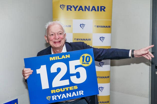 IPA89170517 - MILAN, October 1, 2026 Hotel Cristoforo Colombo: Ryanair held a press conference with CEO Eddie Wilson to present its new flight routes from Milan Malpensa and Bergamo Orio al Serio airports.  Copyright: xEmanuelexRobertoxDexCarlix xx IPA89170517