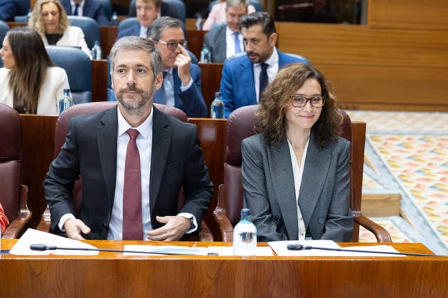 Housing Dominates This Thursday’s Plenary Session in the Assembly, Marked by Maricarmen, the Protest Camp, and Royal Decrees I D Miguel Ángel García Martín, the Regional Minister of the Presidency, Justice, and Local Administration of the Community of Madrid, and the President of the Community of Madrid, Isabel Díaz Ayuso, during a plenary session of the Madrid Assembly on October 1, 2026, in Madrid, Spain. Housing dominates this Thursday’s plenary session, October 1, in the Madrid Assembly, dominated by the eviction of 87-year-old Maricarmen last week, which has led to social unrest, including a protest camp at Puerta del Sol that has caused a new clash between the Government Delegation, City Hall, and the Community, as well as the push f Copyright: xJesusxHellinx 7811909