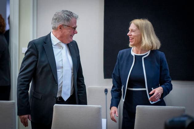 Epstein Hearing Begins in the Storting, Oslo, October 1, 2026. Per Willy Amundsen (Frp) and former Foreign Minister Anniken Huitfeldt (Ap) attended the Storting’s Control and Constitution Committee’s public hearing on practices at the Ministry of Foreign Affairs and Jeffrey Epstein’s network in Norway Photo: Heiko Junge, NTB, Oslo, Norway pvG96 aq11s EDITORIAL USE ONLY  Copyright: xHeikoxJungex xNTBx