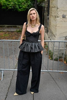 PFW Chloe Outside Arrivals JR Zita d Hauteville arriving at the Chloe show during Paris Fashion Week, in Paris, France on 1 October 2026. Photo by Julien Reynaud APS-Medias ABACAPRESS.COM Paris France  Copyright: xReynaudxJulien APS-Medias ABACAx