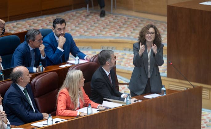 Housing Dominates This Thursday’s Plenary Session in the Assembly, Marked by Maricarmen, the protest camp, and the royal decrees. Rocío Albert, Regional Minister of Economy, Finance, and Employment for the Community of Madrid (1st row, 3rd from right), and Miguel Ángel García Martín, Regional Minister of the Presidency, Justice, and Local Administration for the Community of Madrid (1st row, 2nd from right), and the President of the Community of Madrid, Isabel Díaz Ayuso (1st row, right), during a plenary session of the Madrid Assembly on October 1, 2026, in Madrid, Spain. Housing dominates this Thursday’s plenary session, October 1, in the Madrid Assembly—a session marked by the eviction last week of 87-year-old Maricarmen, which has led t Copyright: xJesusxHellinx 7811959
