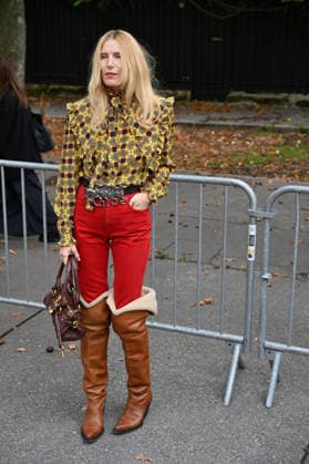 PFW Chloe Outside Arrivals JR Dree Hemingway arriving at the Chloe show during Paris Fashion Week, in Paris, France on 1 October 2026. Photo by Julien Reynaud APS-Medias ABACAPRESS.COM Paris France  Copyright: xReynaudxJulien APS-Medias ABACAx