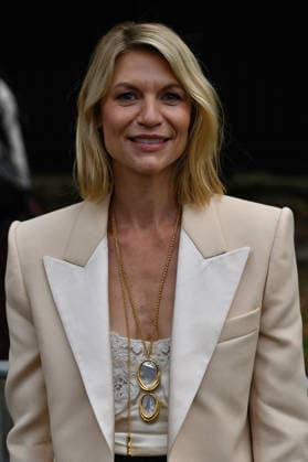 PFW Chloe Outside Arrivals JR Claire Danes arriving at the Chloe show during Paris Fashion Week, in Paris, France on 1 October 2026. Photo by Julien Reynaud APS-Medias ABACAPRESS.COM Paris France  Copyright: xReynaudxJulien APS-Medias ABACAx