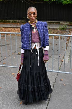 PFW Chloe Outside Arrivals JR Cynthia Erivo arriving at the Chloe show during Paris Fashion Week, in Paris, France on 1 October 2026. Photo by Julien Reynaud APS-Medias ABACAPRESS.COM Paris France  Copyright: xReynaudxJulien APS-Medias ABACAx