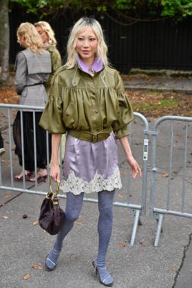 PFW Chloe Outside Arrivals JR Soo Joo Park arriving at the Chloe show during Paris Fashion Week, in Paris, France on 1 October 2026. Photo by Julien Reynaud APS-Medias ABACAPRESS.COM Paris France  Copyright: xReynaudxJulien APS-Medias ABACAx