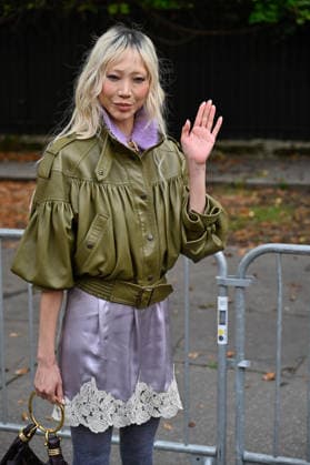 PFW Chloe Outside Arrivals JR Soo Joo Park arriving at the Chloe show during Paris Fashion Week, in Paris, France on 1 October 2026. Photo by Julien Reynaud APS-Medias ABACAPRESS.COM Paris France  Copyright: xReynaudxJulien APS-Medias ABACAx