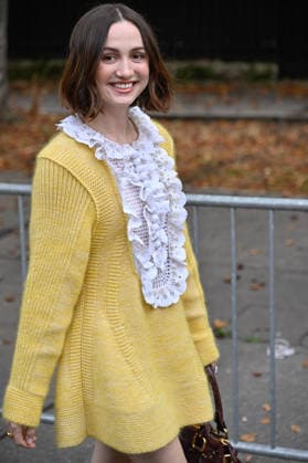 PFW Chloe Outside Arrivals JR Maude Apatow arriving at the Chloe show during Paris Fashion Week, in Paris, France on 1 October 2026. Photo by Julien Reynaud APS-Medias ABACAPRESS.COM Paris France  Copyright: xReynaudxJulien APS-Medias ABACAx